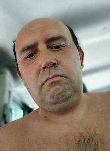 Tu veux prendre contact? célibataire 18 ans