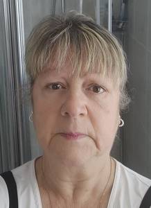 Femme célibataire 63 ans à Troyes