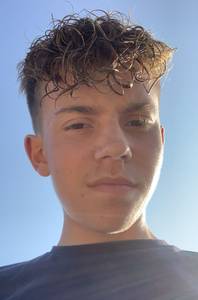 célibataire 19 ans