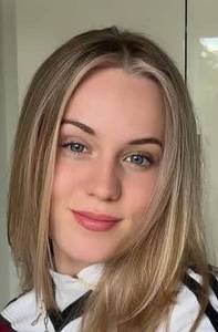 Femme célibataire 31 ans à Tours