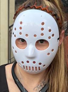 Plan cul avec fille brune coquine