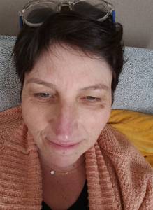 Femme célibataire 53 ans à Reims