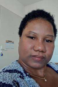 Femme célibataire 40 ans à Saint-Denis