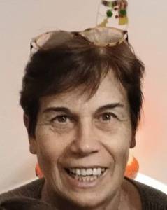 Femme célibataire 65 ans à Perigneux