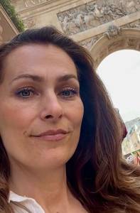 Femme célibataire 49 ans à Paris-7e