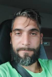 Tu veux prendre contact? célibataire de Cosenza