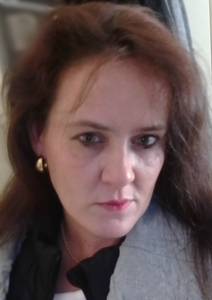 Femme célibataire 45 ans à Rennes