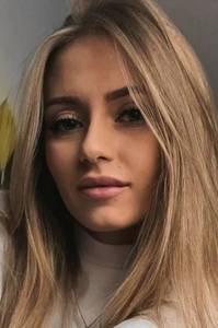 Plan cul avec femme blonde coquine à plan-cul-le-guindal