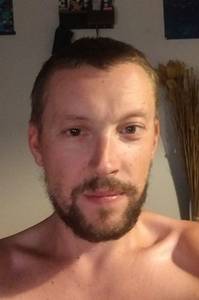 Tu veux prendre contact? célibataire de Louhans