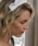 Jeune femme pleine d?exp�rience est pr�te � jouer avec vous ?