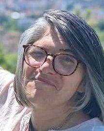 Femme célibataire 60 ans à Perigneux