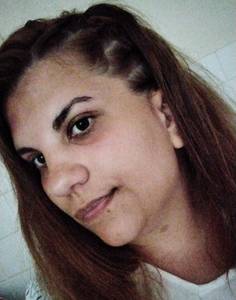 Femme célibataire 25 ans à Reims