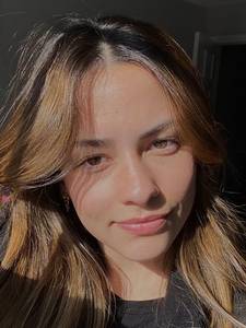 Petite coquine  de 25ans 