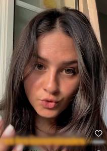 Femme célibataire 24 ans à Annecy