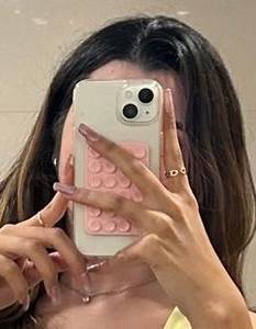 Femme célibataire 21 ans à Ottawa