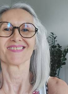 Femme célibataire 64 ans à Arras