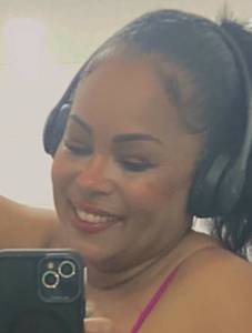 Plan cul rapide avec femme cheveux noir de 49ans 