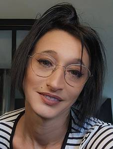 Petite coquine  de 27ans à rencontres-libertines-torcy