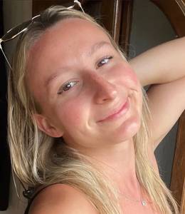 Femme célibataire 29 ans à Dijon