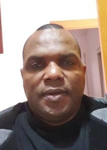 Tu veux prendre contact? célibataire 42 ans
