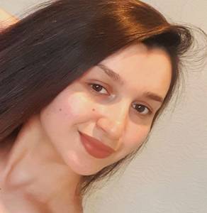 Perlerose, femme coquine de 18 ans - Moselle