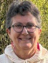 Femme célibataire 66 ans à Rennes