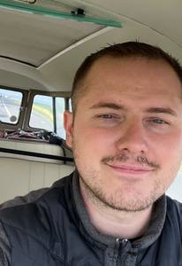 George rencontre avec George