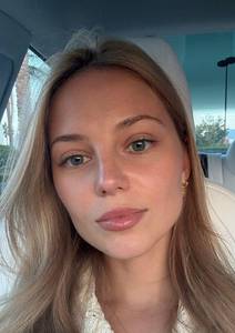 Femme célibataire 30 ans à Nimes
