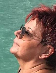 Femme célibataire 62 ans à Nimes