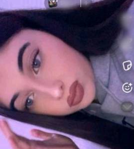 Femme célibataire 18 ans à Dax