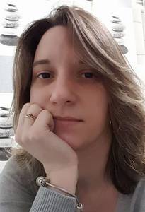 Petite coquine  coquine à plan-cul-wissant