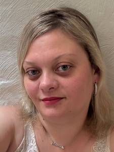 Femme célibataire 35 ans à Nimes