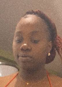 Femme célibataire 24 ans à Reims