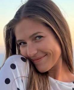 Plan cul avec femme blonde super chaude de plan-cul-chein-dessus