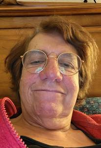 Femme célibataire 64 ans à Oostende