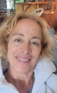 Femme célibataire 60 ans à Nanterre