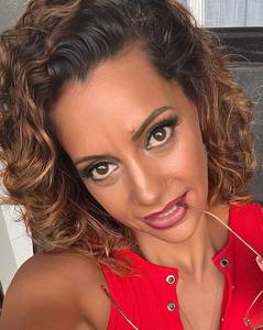 Petite coquine  de 30ans 