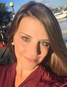 Femme célibataire 34 ans à Toulon
