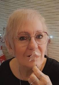 Femme célibataire 69 ans à Bourges