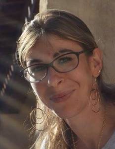 Alicia rencontre avec Alicia