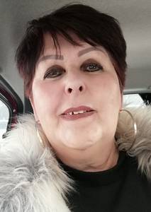 Femme célibataire 67 ans à Vaud