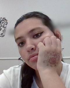 Femme célibataire 18 ans à Lausanne