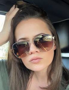 Petite coquine  super chaude 