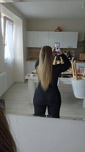 Femme célibataire 26 ans à Dijon