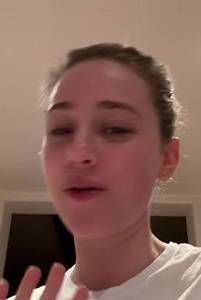 Femme célibataire 32 ans à Troyes