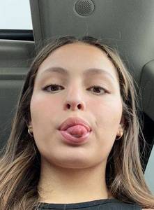 Femme coquine  coquine à plan-cul-les-clous