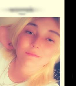 Femme coquine   à plan-cul-hede