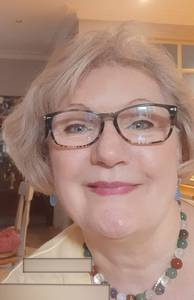 Femme célibataire 60 ans à Reims