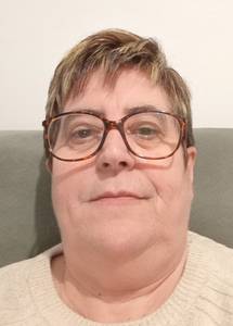 Femme célibataire 68 ans à Troyes