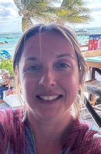 Femme célibataire 34 ans à Le-Mans